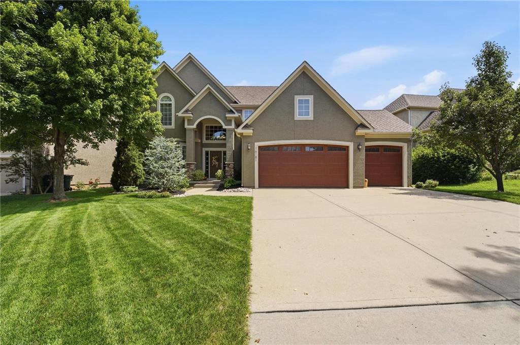 1st image of 16181 S Brookfield St, Olathe, KS 66062 | MLS# 2637437