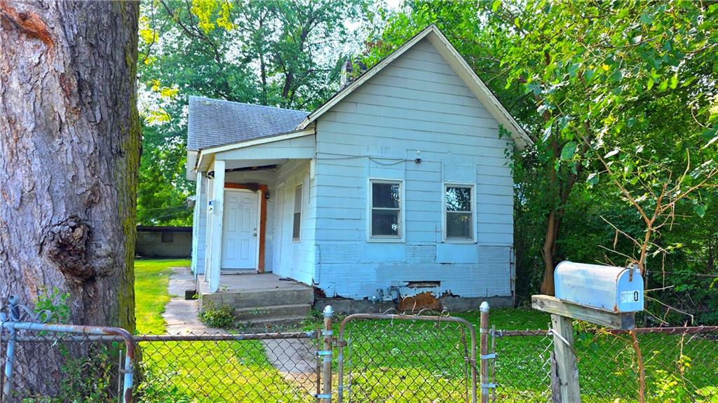 3rd image of 520 N Garland Ave, Kansas City, MO 64120 | MLS# 2637458