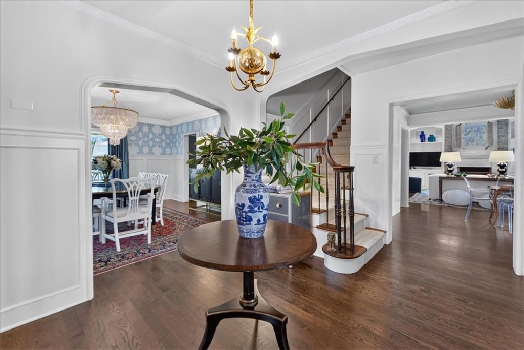 5th image of 845 W 52Nd Ter, Kansas City, MO 64112 | MLS# 2637475