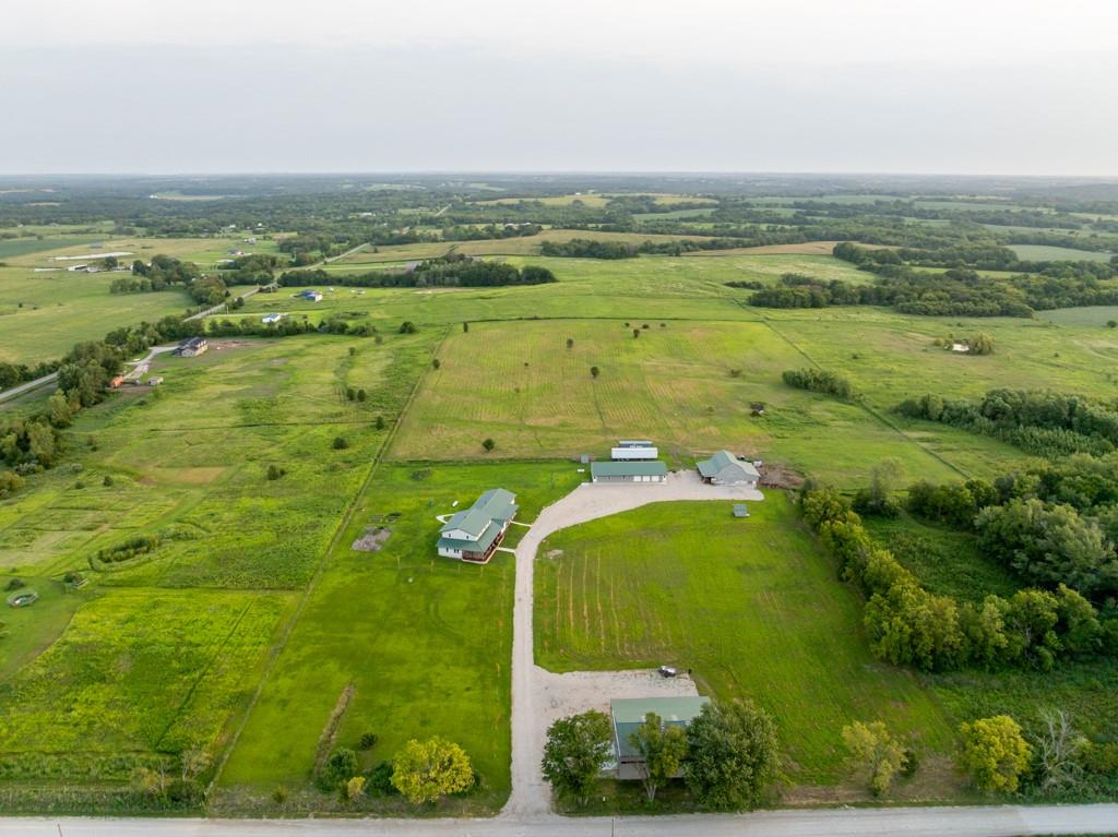 3rd image of 1009 Sw 180 Rd, Holden, MO 64040 | MLS# 2637511