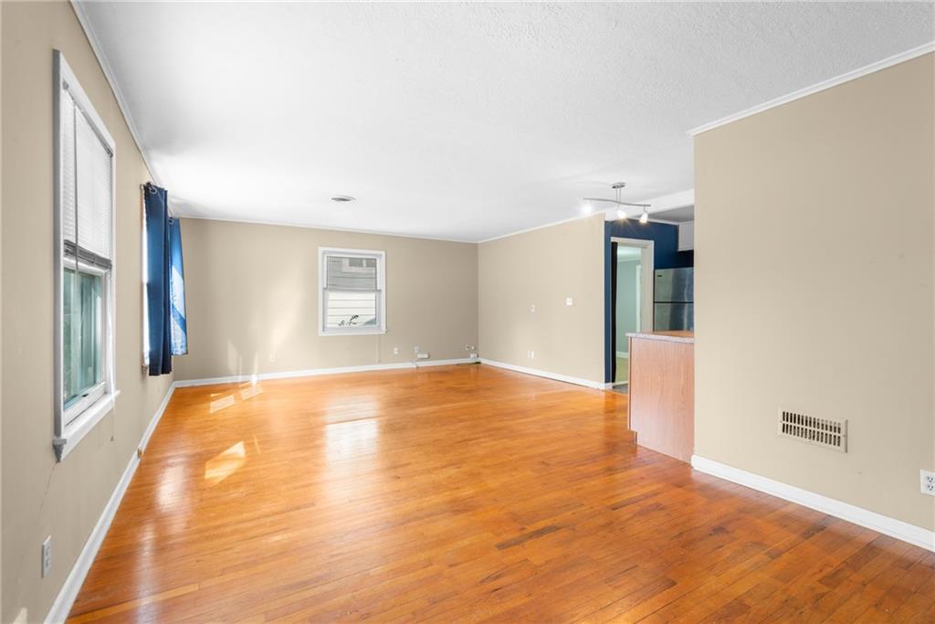 5th image of 1444 E 24Th Ave, Kansas City, MO 64116 | MLS# 2637522