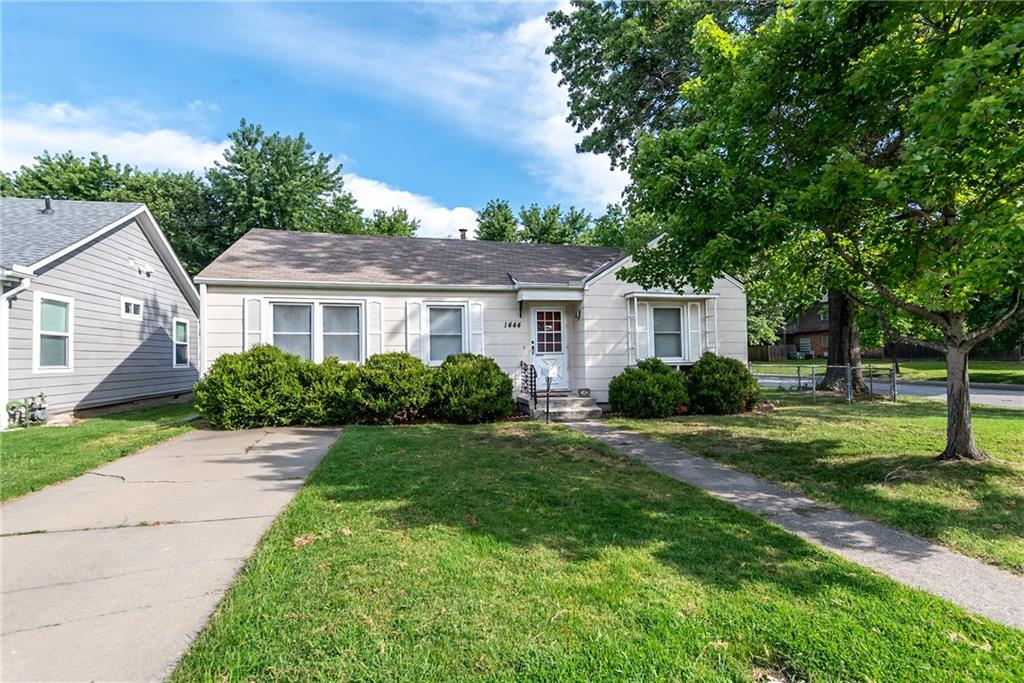 2nd image of 1444 E 24th Ave, Kansas City, MO 64116 | MLS# 2637522