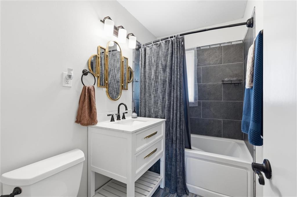 21st image of 8725 Larsen St, Overland Park, KS 66214 | MLS# 2637524