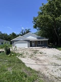 2nd image of 906 S Monroe St, Lyndon, KS 66451 | MLS# 2637525