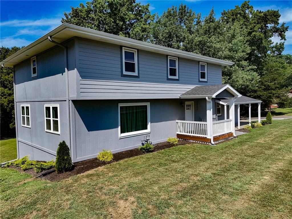 Photo 2 of Single family home for sale at 5602 S 40th Street, Saint Joseph, MO 64503 | MLS# 2637531 | Listing updated on 2026-09-04