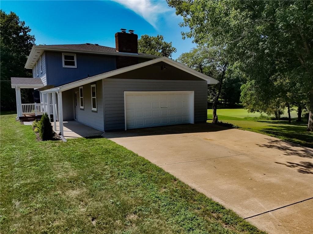 Photo 4 of Single family home for sale at 5602 S 40th Street, Saint Joseph, MO 64503 | MLS# 2637531 | Listing updated on 2026-09-04