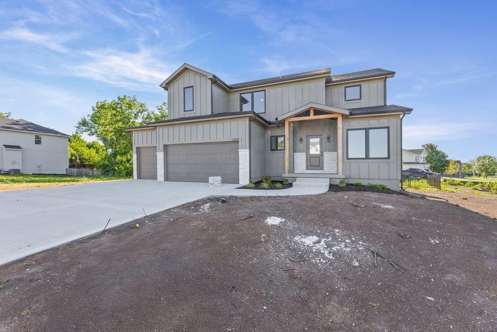 5th image of 16561 W 165th Place, Olathe, KS 66062 | MLS# 2637535