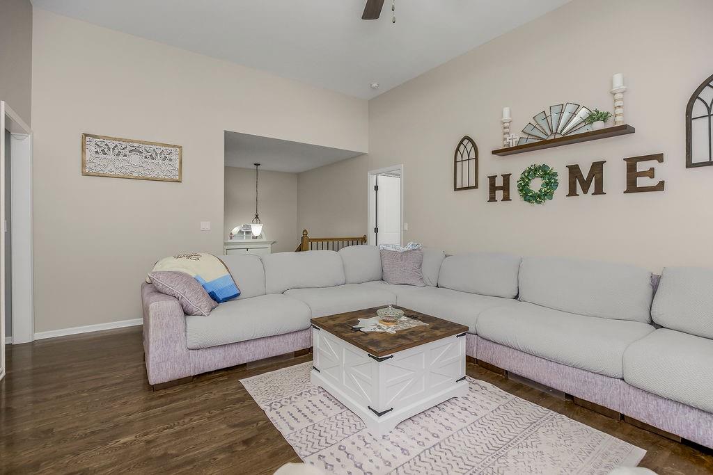 5th image of 10915 N Skiles Ct, Kansas City, MO 64157 | MLS# 2637536