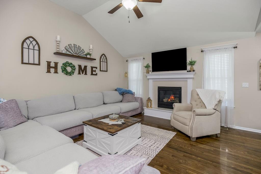 3rd image of 10915 N Skiles Ct, Kansas City, MO 64157 | MLS# 2637536