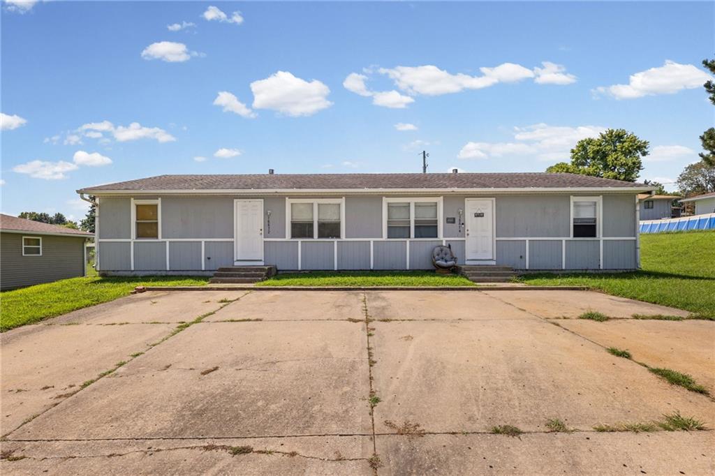 1st image of 18872 Wigwam Dr, Independence, MO 64056 | MLS# 2637547