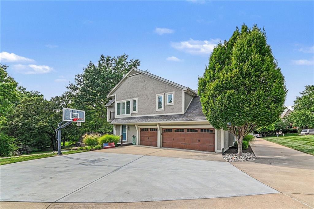 3rd image of 3901 W 121St Ter, Leawood, KS 66209 | MLS# 2637552