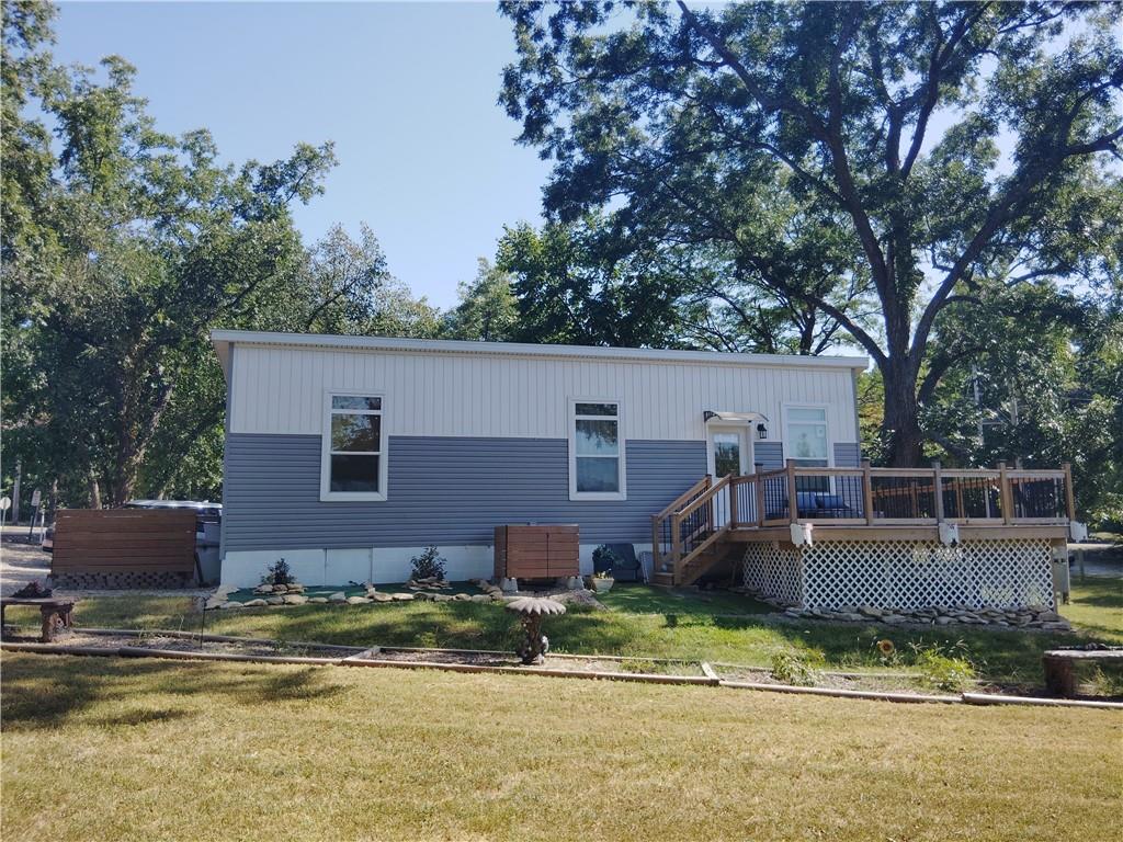 1st image of 82 N Linn Valley Dr, Linn Valley, KS 66040 | MLS# 2637558