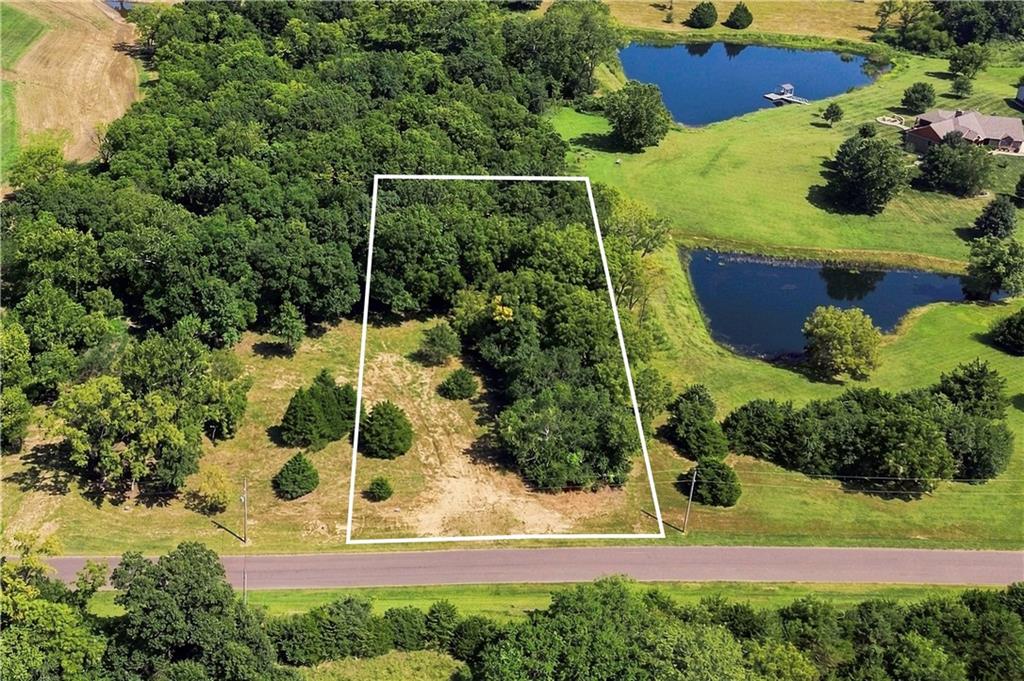 1st image of Lot 7 178th St, Tonganoxie, KS 66086 | MLS# 2637567