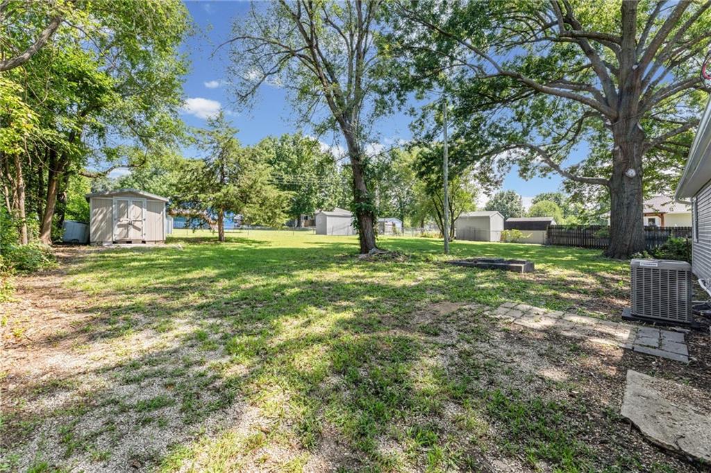 29th image of 16109 Eastern Ave, Belton, MO 64012 | MLS# 2637575