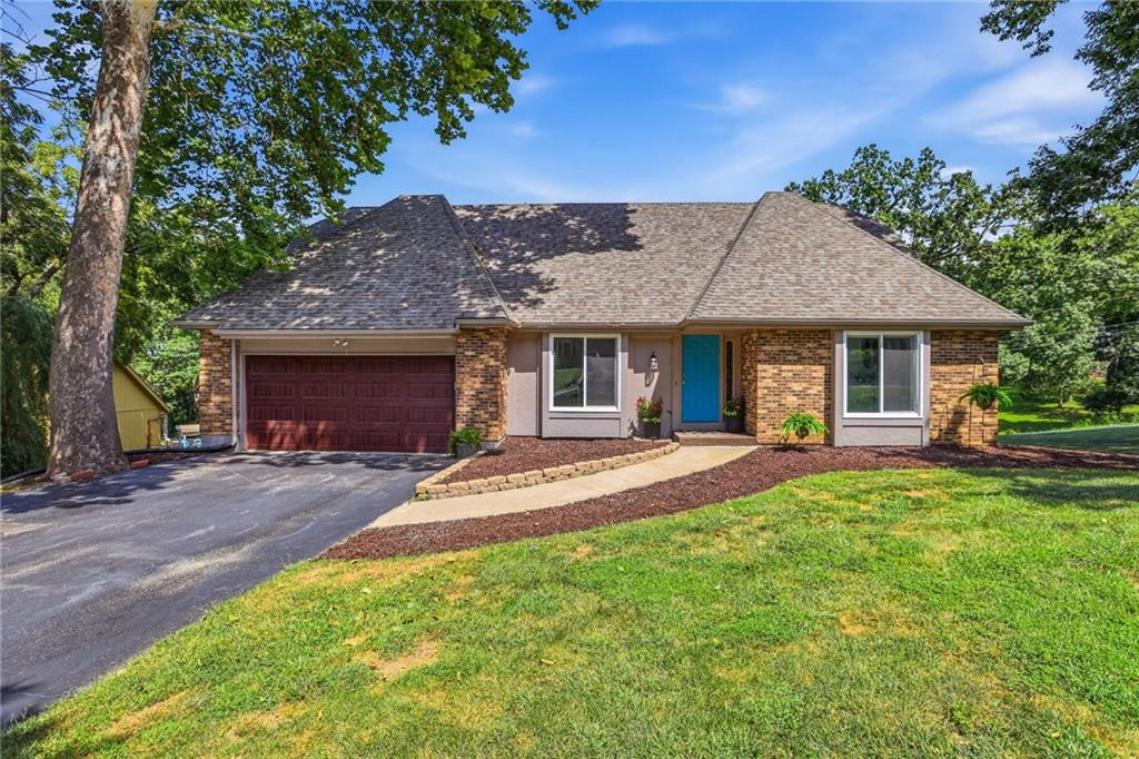 1st image of 20814 W 45th Ter, Shawnee, KS 66218 | MLS# 2637596