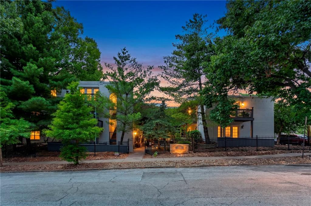 1st image of 4500 Jefferson St #102, Kansas City, MO 64111 | MLS# 2637617