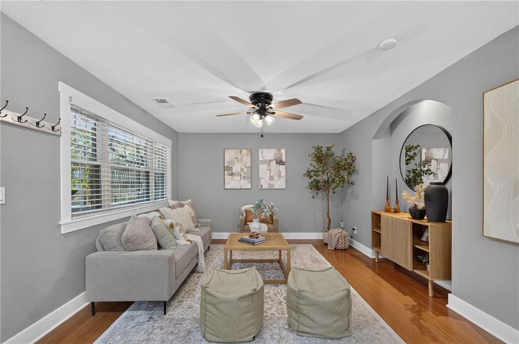 3rd image of 4500 Jefferson St, Kansas City, MO 64111