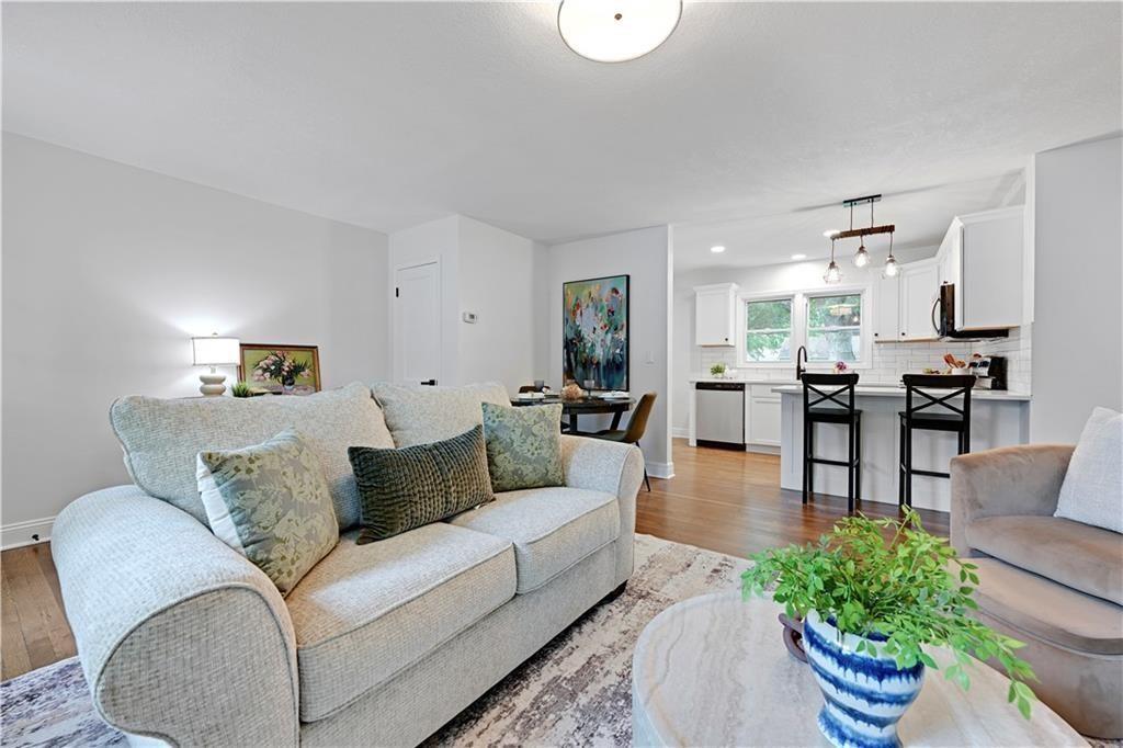 1st image of 5408 W 72nd St, Prairie Village, KS 66208 | MLS# 2637620