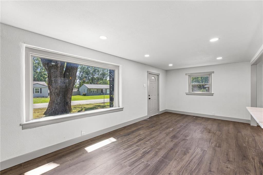 5th image of 8716 E 74Th St, Kansas City, MO 64133 | MLS# 2637623