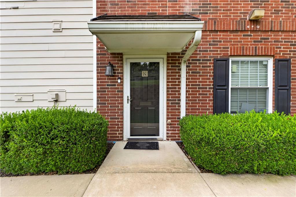 2nd image of 11610 Tomahawk Creek Pkwy #K, Leawood, KS 66211 | MLS# 2637665