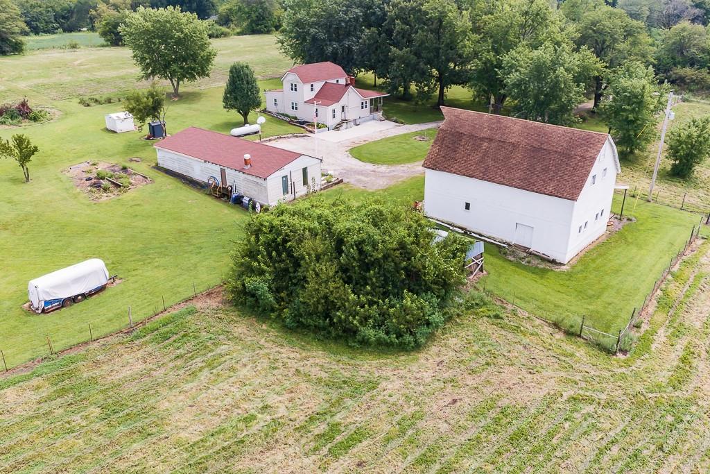 5th image of 18500 Hollingsworth Rd, Tonganoxie, KS 66086 | MLS# 2637676