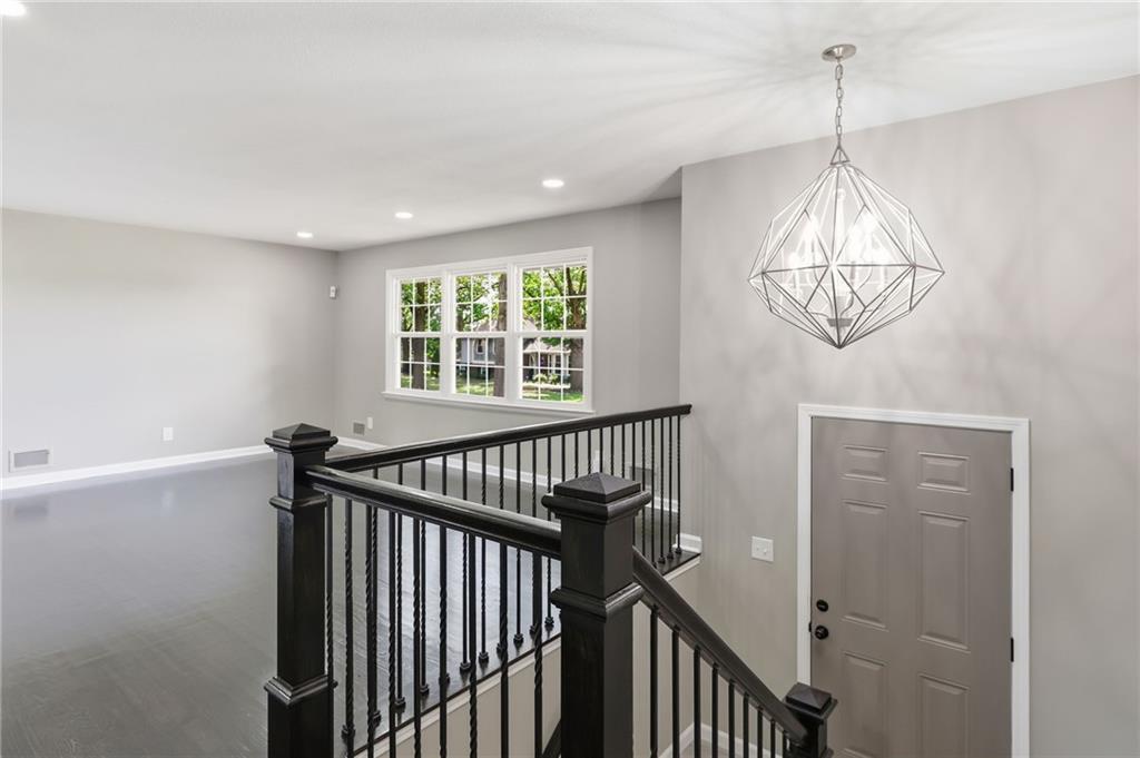 4th image of 11818 E 62Nd Ter, Kansas City, MO 64133 | MLS# 2637708