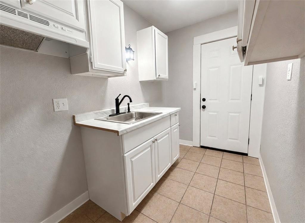 8th image of 326 Bales Ave, Kansas City, MO 64124 | MLS# 2637713