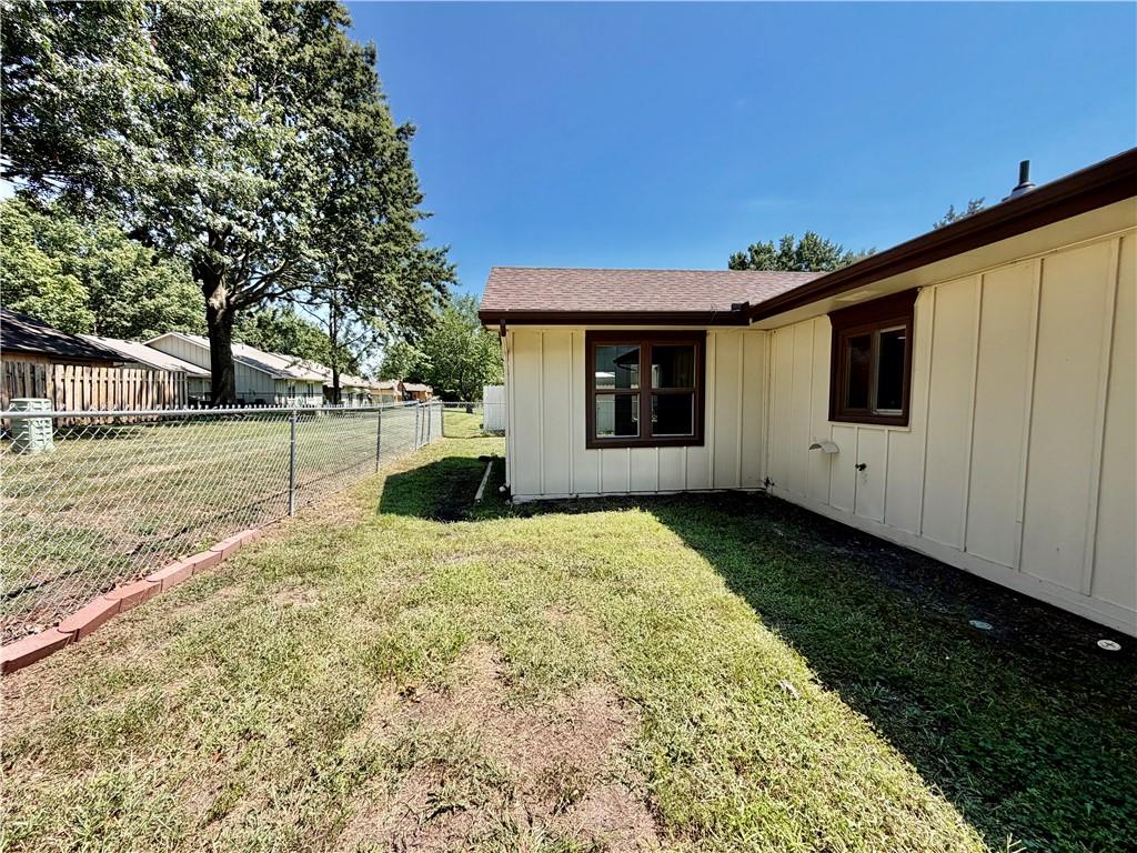 24th image of 8204 E 189th Ter, Belton, MO 64012 | MLS# 2637715
