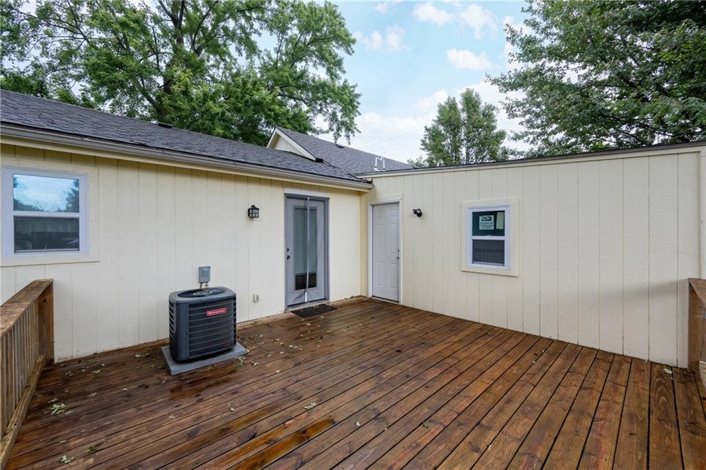 33rd image of 601 S Webster St, Spring Hill, KS 66083 | MLS# 2637756