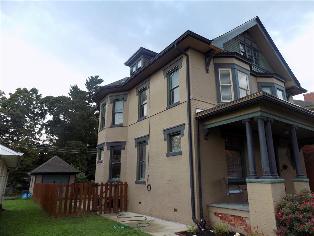 2nd image of 428 N 21st St, St Joseph, MO 64501 | MLS# 2637762