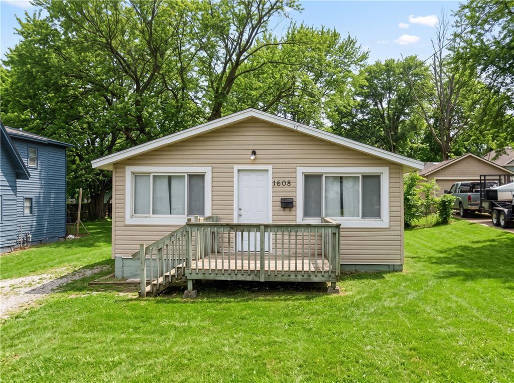 1st image of 1608 S Osage St, Independence, MO 64055 | MLS# 2637763