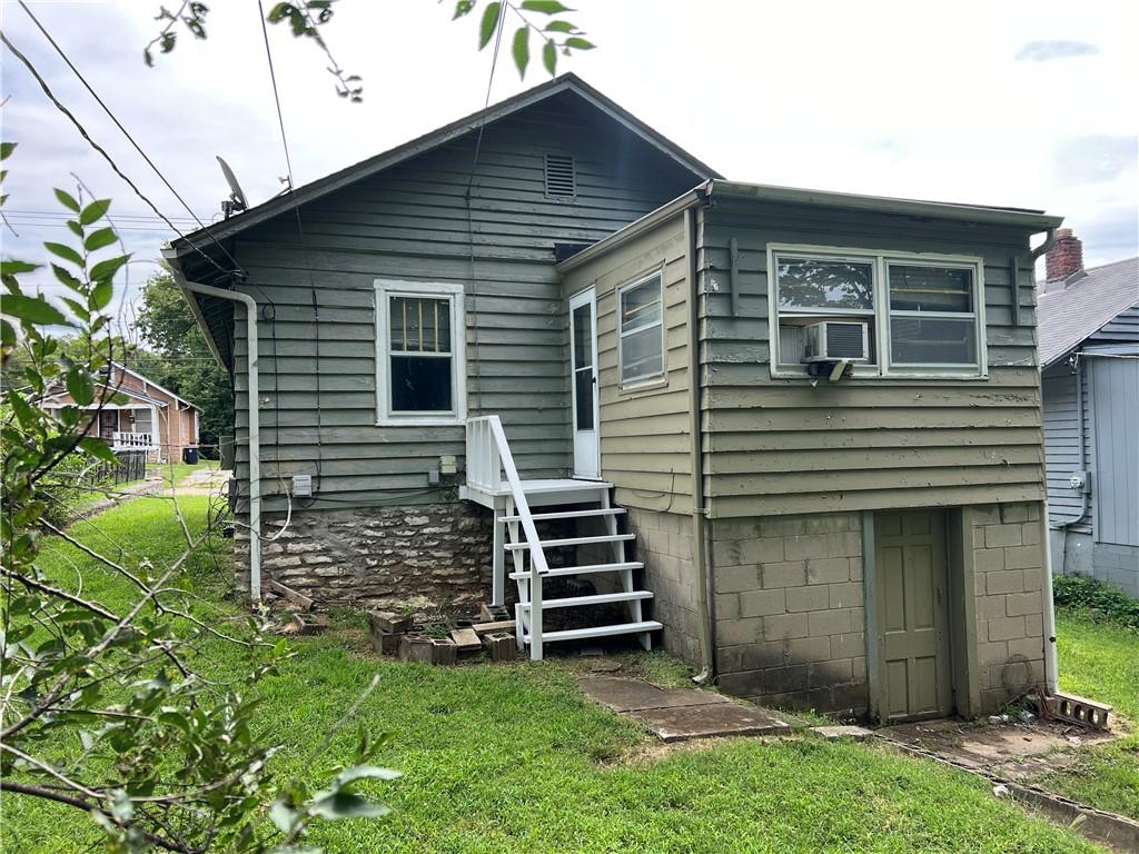 2nd image of 5736 Indiana Ave, Kansas City, MO 64130 | MLS# 2637782