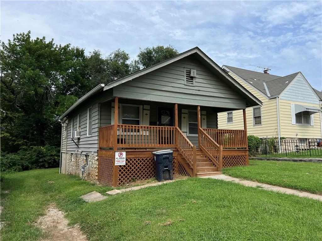 1st image of 5736 Indiana Ave, Kansas City, MO 64130 | MLS# 2637782