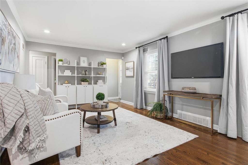 5th image of 8439 Ward Parkway Plz, Kansas City, MO 64114 | MLS# 2637823