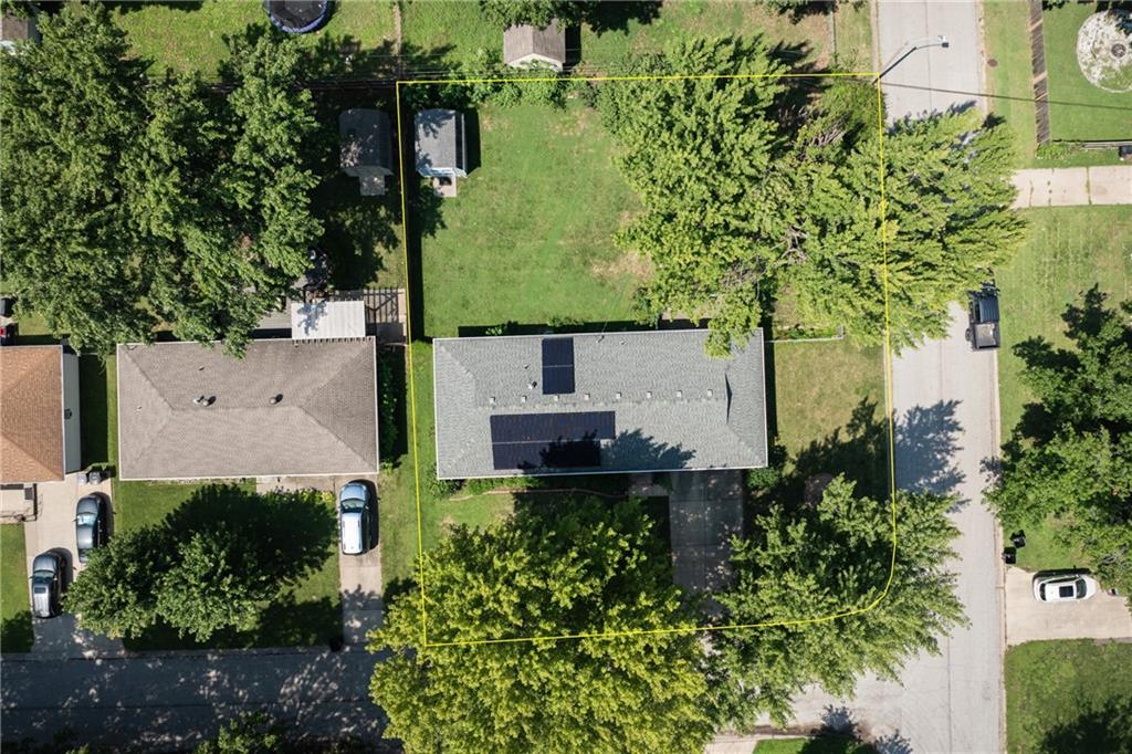 47th image of 110 S Queen Ridge Dr, Independence, MO 64050 | MLS# 2637831