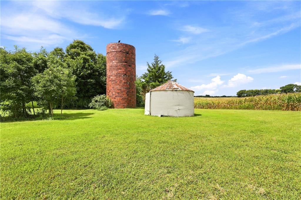 3rd image of 363 Se Pp Hwy, Leeton, MO 64761 | MLS# 2637834