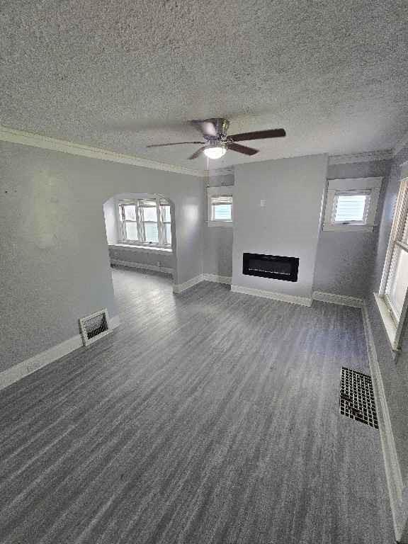 2nd image of 3503 E 25th St, Kansas City, MO 64127 | MLS# 2637862