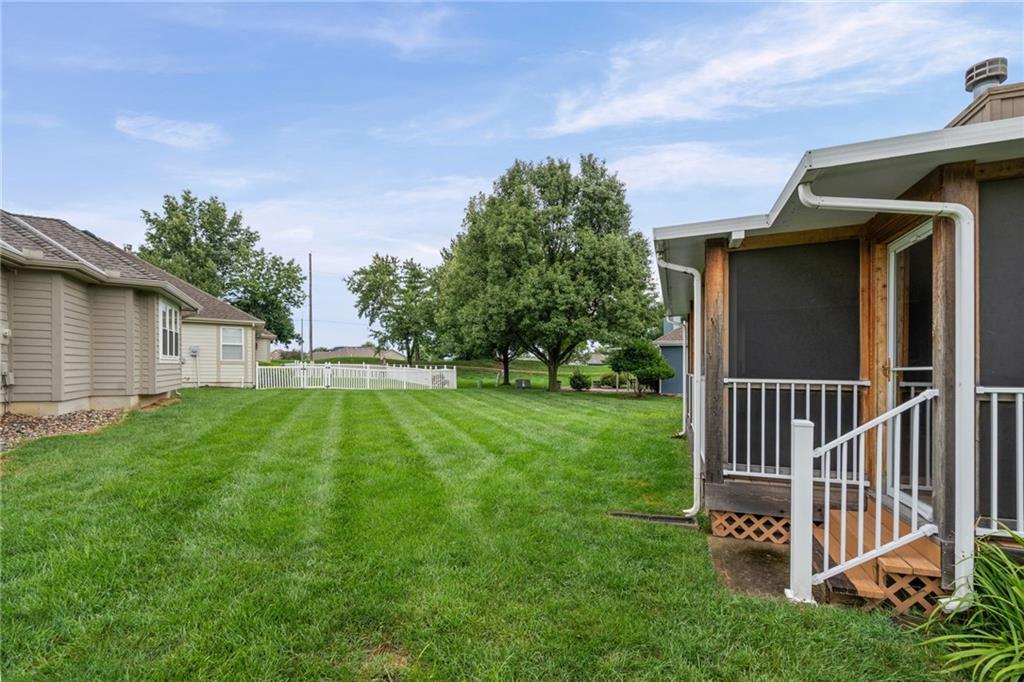 38th image of 1802 Meadowlark Ct, Raymore, MO 64083 | MLS# 2637875