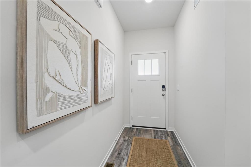 1st image of 106 Lake Meadows Dr, Smithville, MO 64089 | MLS# 2637884