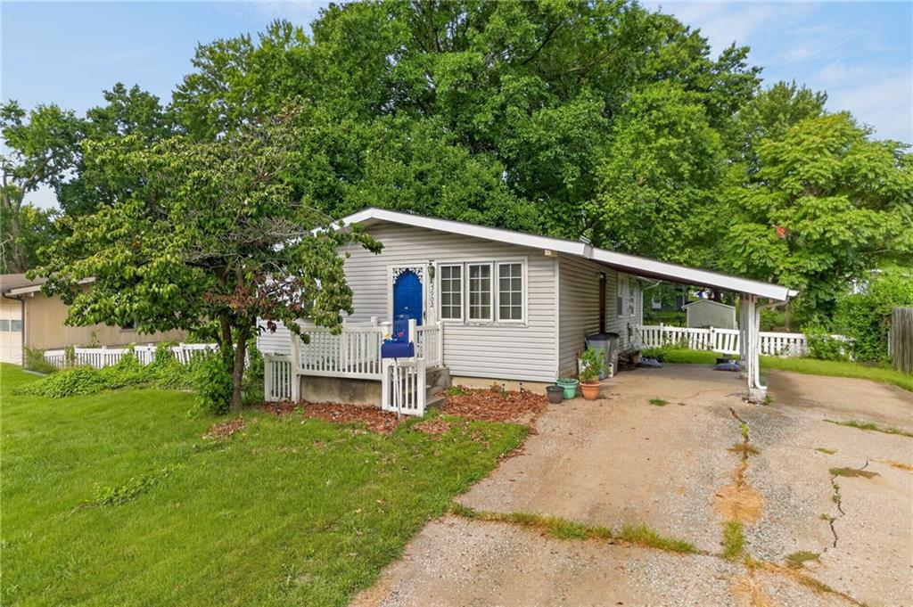 1st image of 5902 N Garfield Ave, Kansas City, MO 64118 | MLS# 2637891