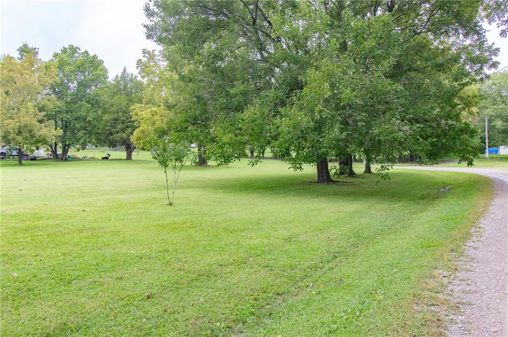 10th image of 125 Ne 641st Rd, Knob Noster, MO 65336 | MLS# 2637896