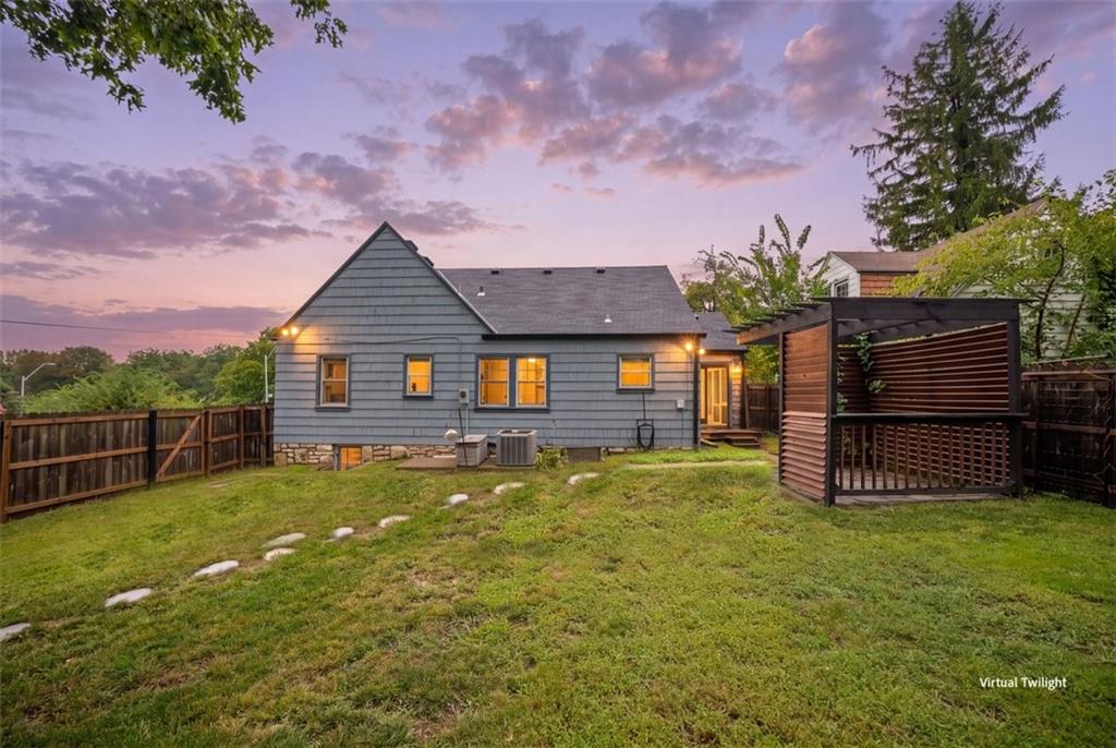 30th image of 5987 Paseo Blvd, Kansas City, MO 64110 | MLS# 2637902