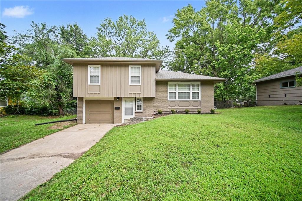 1st image of 6002 E 96th Ter, Kansas City, MO 64134 | MLS# 2637923
