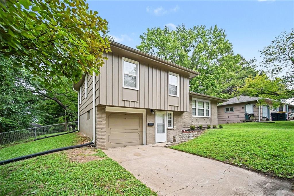 4th image of 6002 E 96Th Ter, Kansas City, MO 64134 | MLS# 2637923