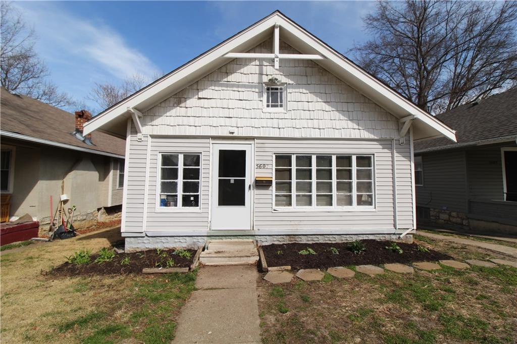 1st image of 5607 Virginia Ave, Kansas City, MO 64110 | MLS# 2637957