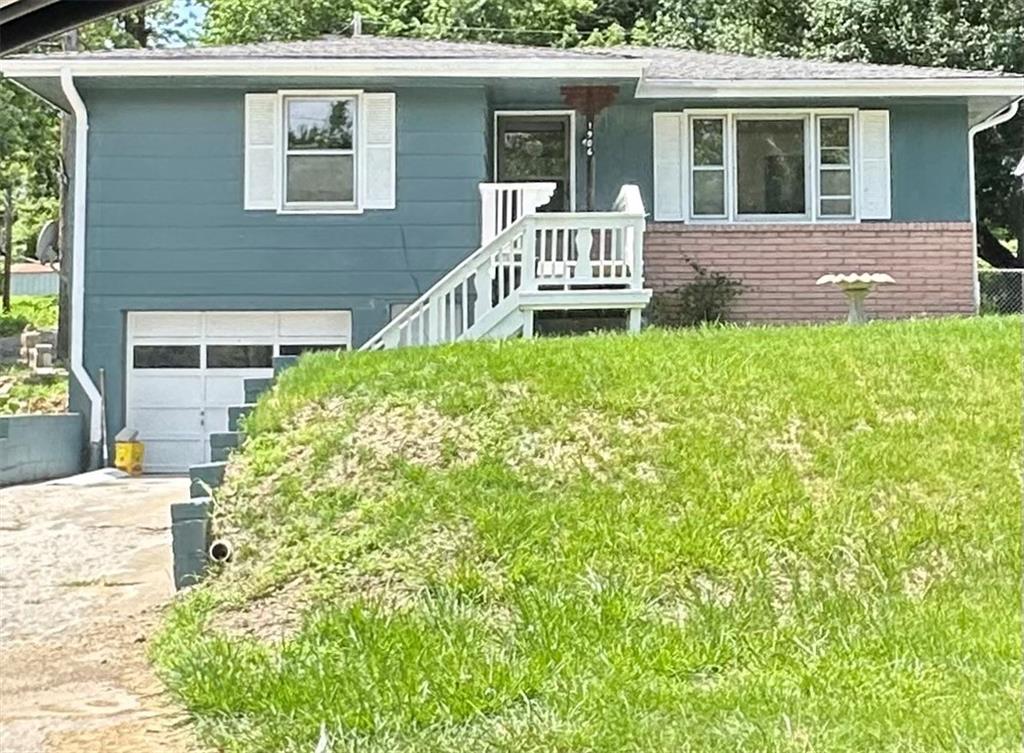 1st image of 1906 S 22nd St, St Joseph, MO 64507 | MLS# 2637964