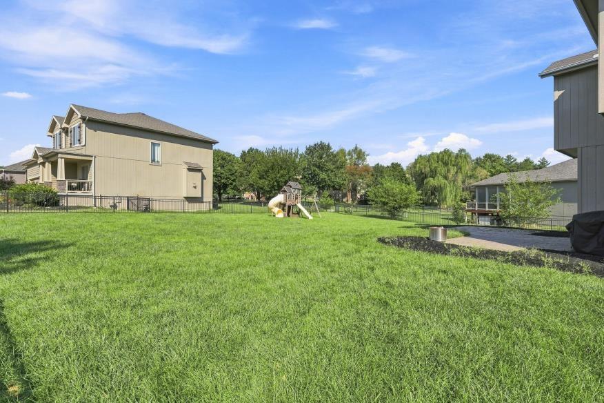 38th image of 2298 W Hazelwood St, Olathe, KS 66061 | MLS# 2637986