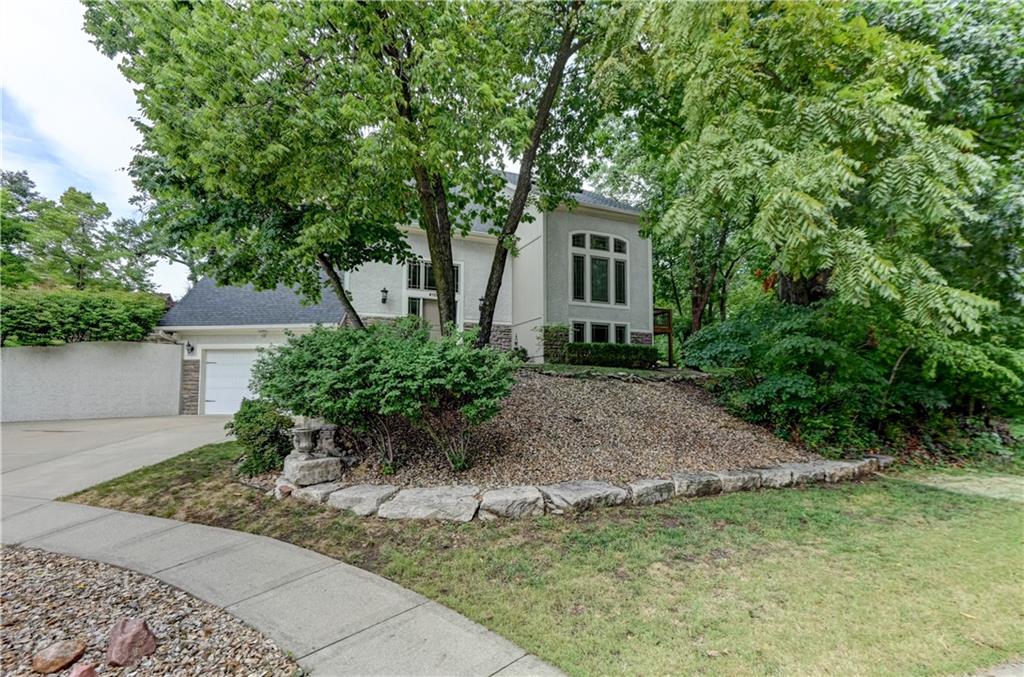 2nd image of 4108 Nw 73rd St, Kansas City, MO 64151 | MLS# 2638004