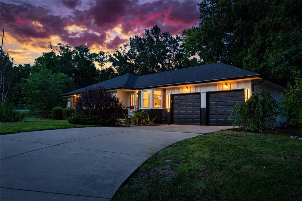 4th image of 2 E 127Th Ter, Kansas City, MO 64145 | MLS# 2638078