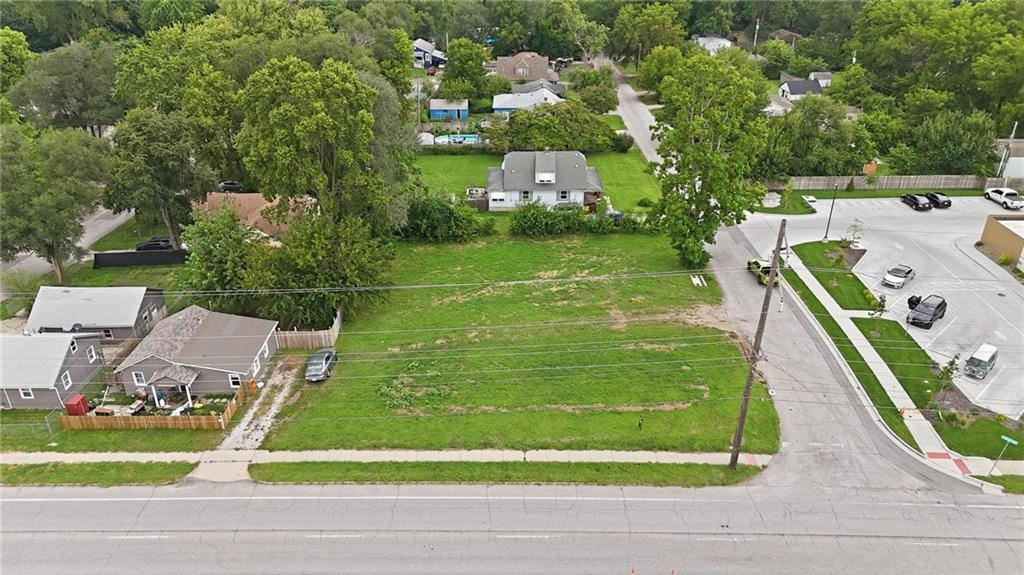 3rd image of 1312 E 23Rd St S, Independence, MO 64055 | MLS# 2638105